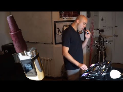 Vape&Music (1x02) deep progressive - Dreamwood Glow 18 + Pioneer DDJ1000 🎵💨