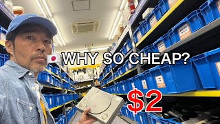 Download lagu Thrift stores in Japan are a shopper’s paradise. mp3