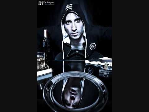 Fría y en bandeja de plata - ENEYSER 2010