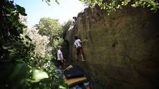 Video thumbnail of Moonshine, 6b. Mont-roig del Camp