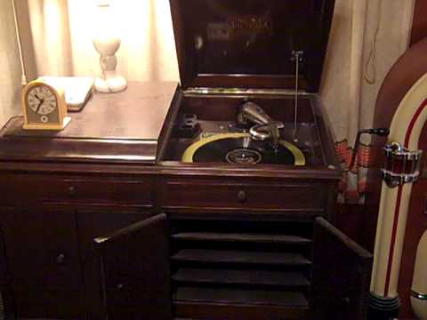 JOSEPH C. SMITH'S ORCH. - COME ON PAPA - ROARING 20'S VICTROLA