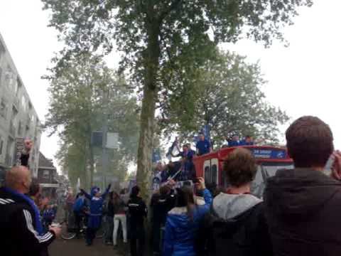 De Zweef 1 Kampioen 04-05-2014 Aankomst Uncle Sam