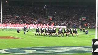 preview picture of video 'Kapa o Pango, the All Blacks last haka at Carisbrook'