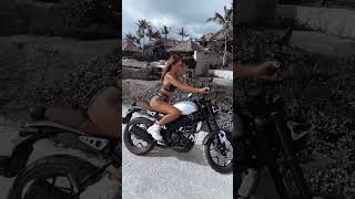 ? #girlsonbikes #yamaha #fyp #usatoday