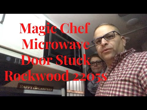 Magic Chef Furrion microwave door not opening. #rvlife #werv #rockwood