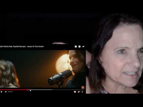 Julia Vitoria feat  Rachel Novaes   Jesus At The Center
