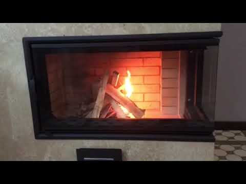 Видео о дверце камина 3