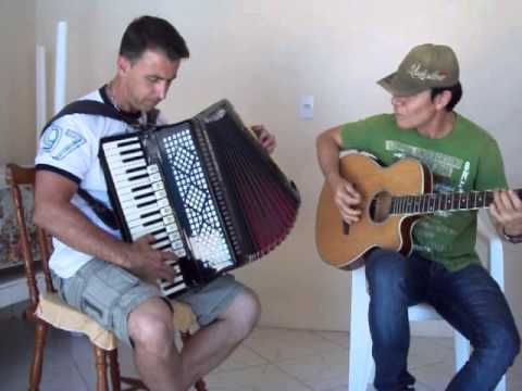 Bonitinho e Clai Soares - KM 11