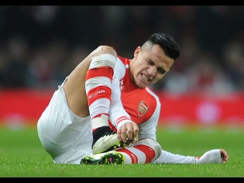 La lesión de Alexis Sanchez ante Leicester 10/02/2015