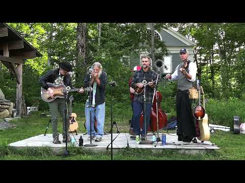 TURNIP TRUCK at Crossmolina Farm "Help Me Make It Through the Night" & "Wake up Jake"  July 31, 2021