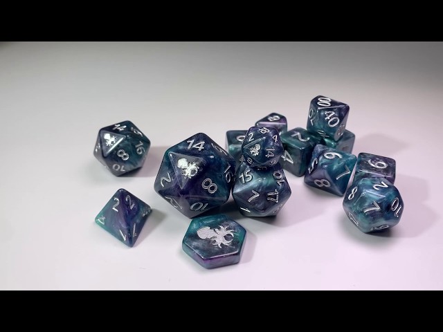 Vídeo relacionado con RIZGHWOY Rune Astrology 8 Side Mystic Dice Set para el Aprendizaje y la Adivinación, Ideal para Adultos (Oro Negro)