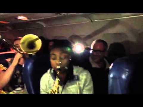 Horns On A Plane - When The Saints Go Marching In