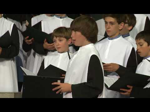 Escolania de Montserrat, Pie Jesu, Andrew Lloyd Webber