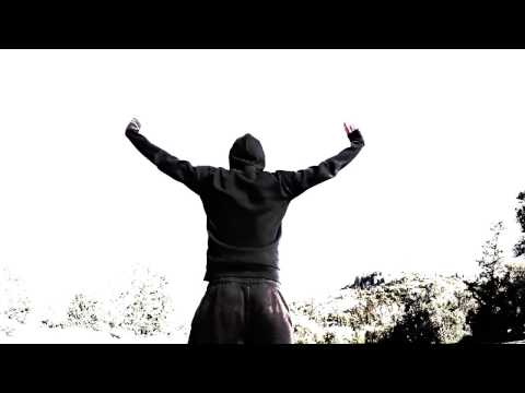 Σωκράτης Μάλαμας - Του Ανέμου Το Φτερό - Official Video Clip