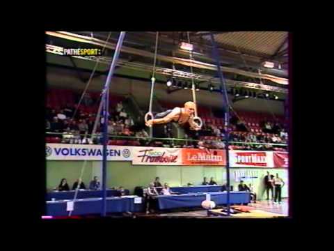 Szilveszter CSOLLANY (HUN) rings - 2000 Montreux (Winners final)