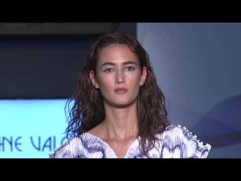 DAPHNE VALENTE SS 2019|24th Athens Xclusive Designers Week - AXDW