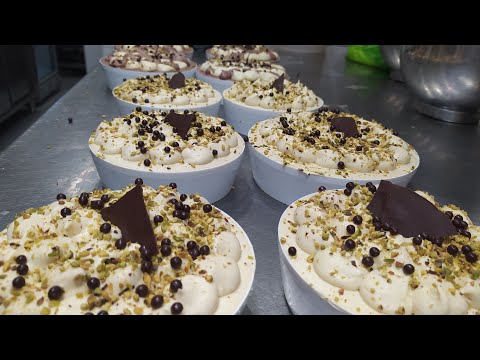 Come fare i Semifreddi - Semifreddo al Pistacchio - Corso di Pasticceria