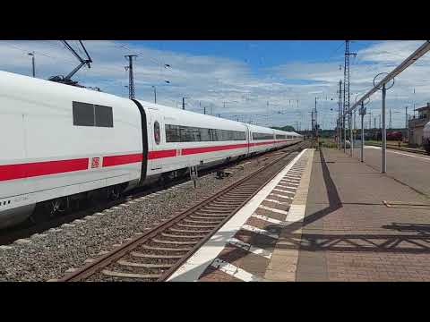 Zugdurchfahrt ICE 1 Richtung Frankfurt HBF am Hanauer Hauptbahnhof