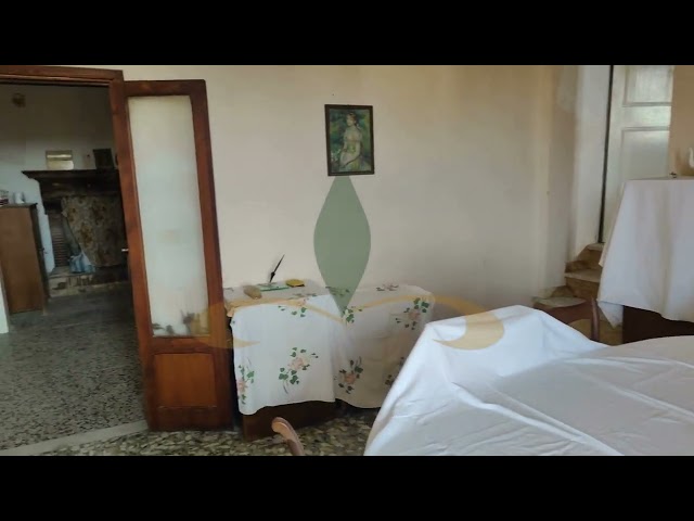 PALAZZO STORICO DA RISTRUTTURARE A CAMPIGLIA D’ORCIA pt.2