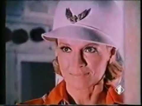 POLICE WOMAN (1974 - 1978) Italian opening (Song in Italian) - Angie Dickinson - Earl Holliman