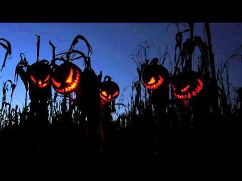 Crease Reese - Suck my Halloweeny (feat. Mr. Y.U.G & Blood Red Thug)