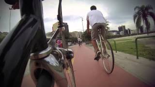 preview picture of video 'Holiday Bike Ride in Rio de Janeiro - Rio Fixed Gear (RJFG)'