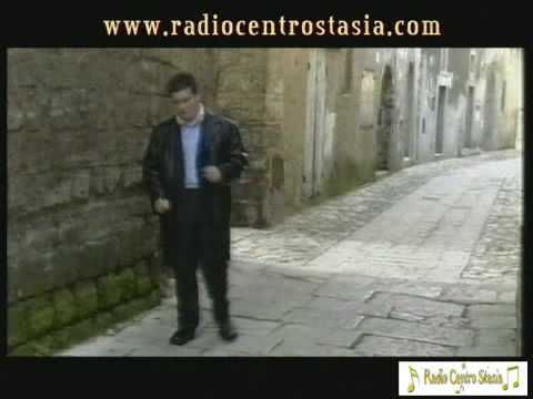 Gianni Esposito- ma ca' chiagn'affa' (1).avi