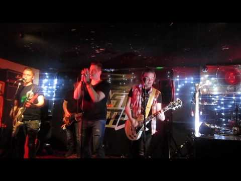 Rose Pilots - Wake Me Up (12.5.2017 O'Haras, Tampere)