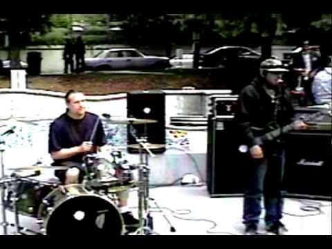 09. LIFE'S A BITCH by GRINDLINE (the band) @ the Delridge Skate Park 9-17-11.avi