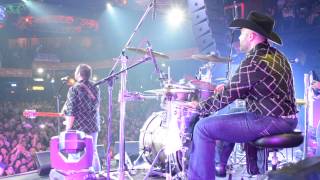 Duelo Te odio y te amo