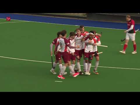 Hockeymannen eenvoudig langs Qui Vive