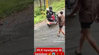 Download lagu tanjakan viral trawas mp3