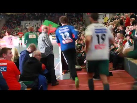 SC Magdeburg - SC DHfK Leipzig: Einlauf der Gäste