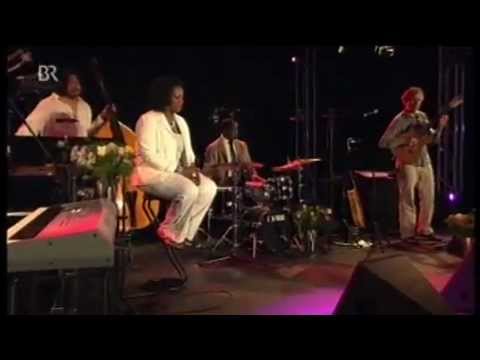 Once I Loved / Dianne Reeves Euro Tour