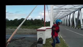 preview picture of video 'Jalan Lintas Pulau Seram-Maluku.  Listen with earphone.'