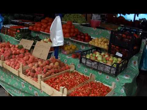 Рынок в Дивноморском день 8