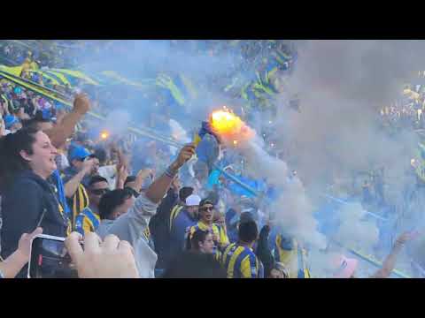 "Rosario central copando Córdoba ." Barra: Los Guerreros &bull; Club: Rosario Central &bull; País: Argentina