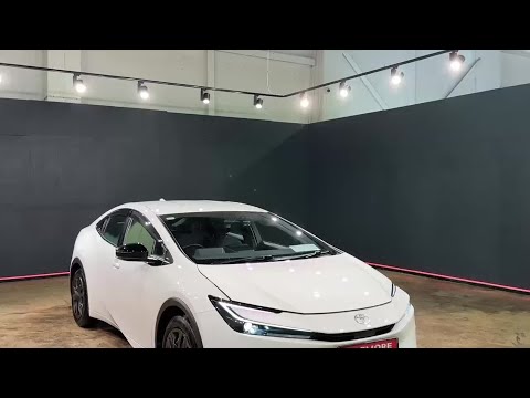 Toyota Prius NEW MODEL - HYBRID 1.8L AUTOMATIC - C - Image 2