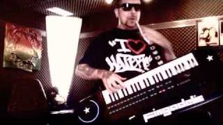 Video thumbnail for Taio Cruz "Dynamite" UNBELIEVABLE SKILLS-Fingazz Talkbox Version (Cover) by thetalkstar