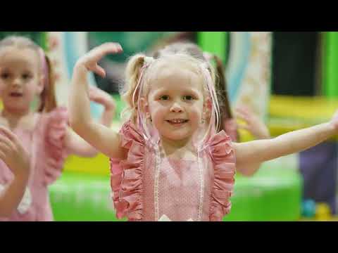 Kinder Pops - Jocul celor mici