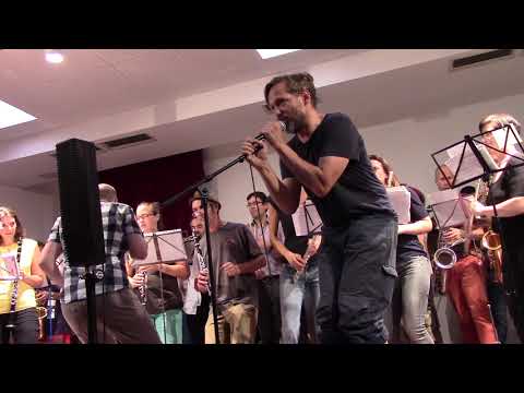 MusikarbeiterInnenkapelle - Rote Liebe @ Baulücken-Konzerte 2018 :: popmagazin.at