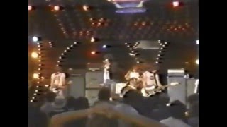 Listen To My Heart - The Ramones