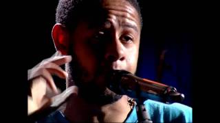 "Outras Palavras", por Emicida