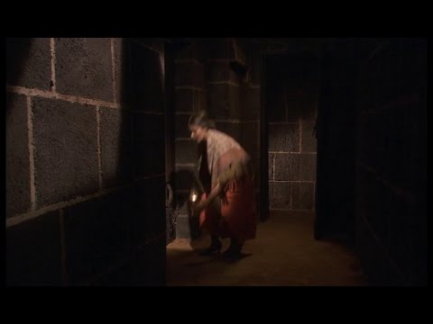 PUENTE VIEJO C972 - Amalia va con Francisca a las catacumbas a visitar a Inés