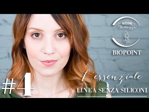 Pigmentazione di pelle di faccia di donne La crema da pigmentary nota su un negozio di faccia