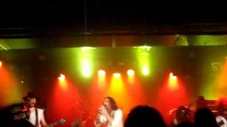 Orphaned Land - Norra El Norra (Entering the Ark) - live à Strasbourg
