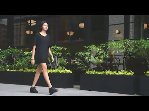 Bagaimana untuk mencium seorang gadis untuk mengubah dirinya di video Menjatuhkan palu Thor untuk membeli review apotek