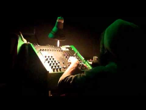 Jah Roots HiFi ls. Culture Japhet, Dub Disco #2, Le Locle (CH), 03.12.2011