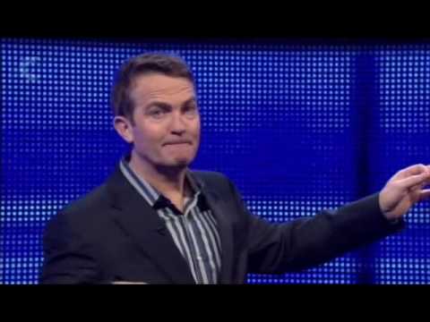 The Dark Destroyer gets beaten. Nail bitting stuff !