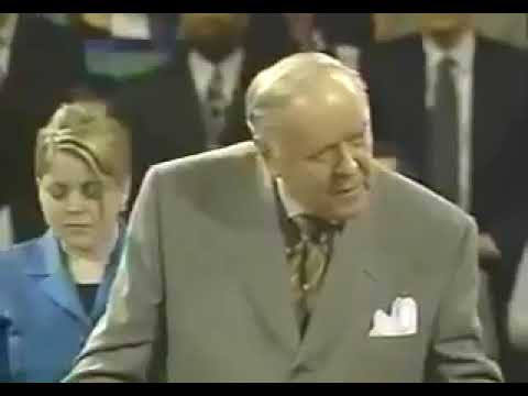 Kenneth E. Hagin's prophecy at the winter Bible seminar, September,2003.